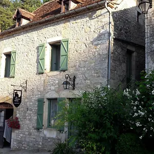 Guest house - Charme, Jardin Et Vue Imprenable En Plein Coeur De St-cirq, Saint-Cirq-Lapopie